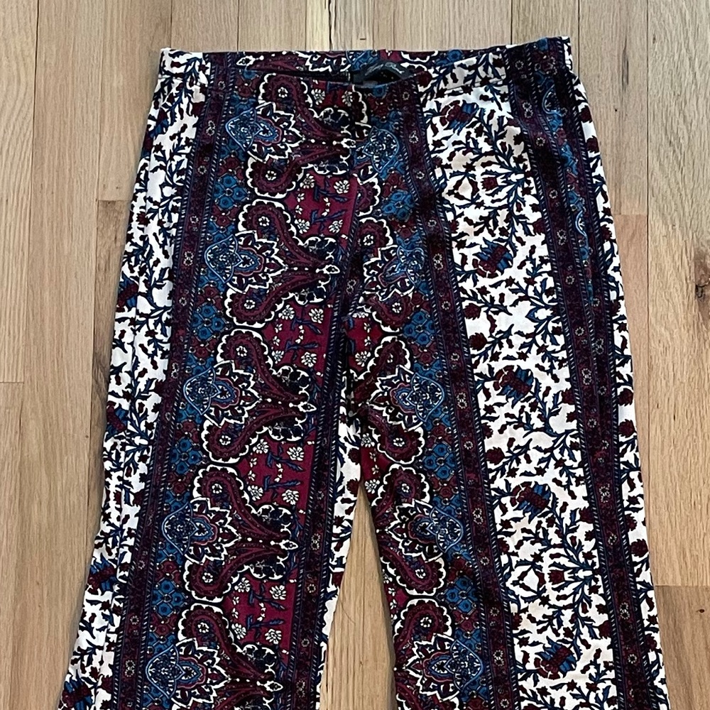 Patterned pants - Picture 2 of 2